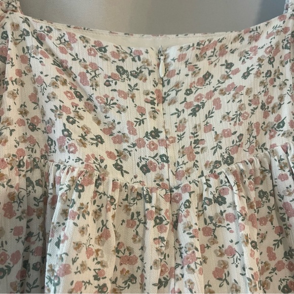 Storia Floral Baby Doll Romper - Picture 4 of 5